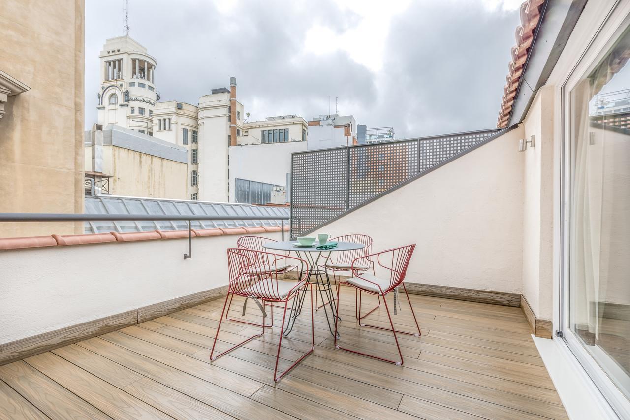 Slow Suites Bellas Artes มาดริด ภายนอก รูปภาพ